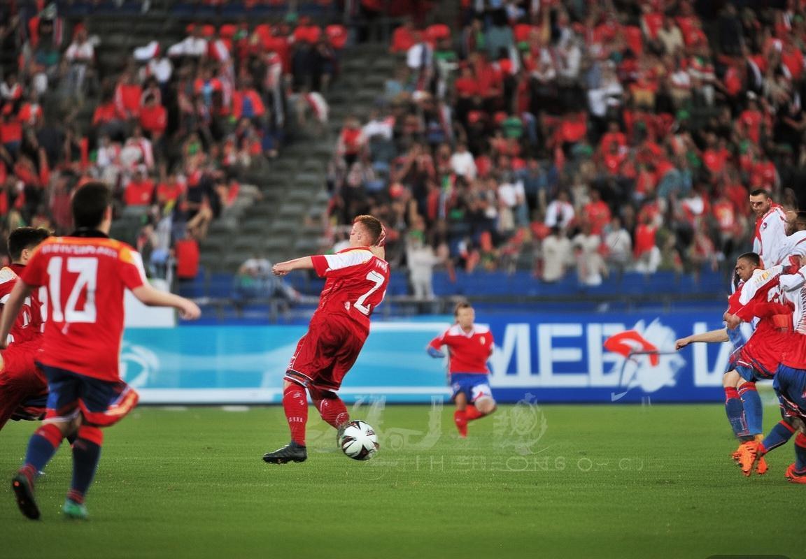 保加利亚U18vs塞尔维亚U18：青春碰撞下的战术对决与英雄瞬间(图2)